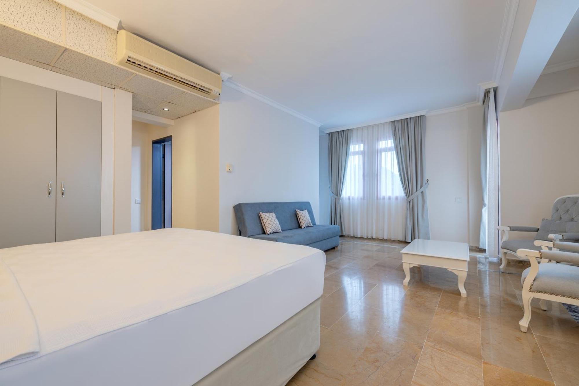 Hanedan Beach Hotel Foca Exteriér fotografie
