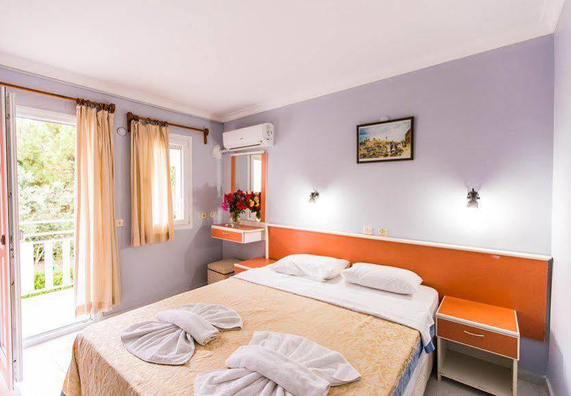Hanedan Beach Hotel Foca Exteriér fotografie